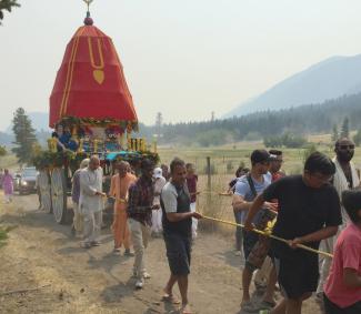 Saranagati Rathayatra - cart pulling 2017